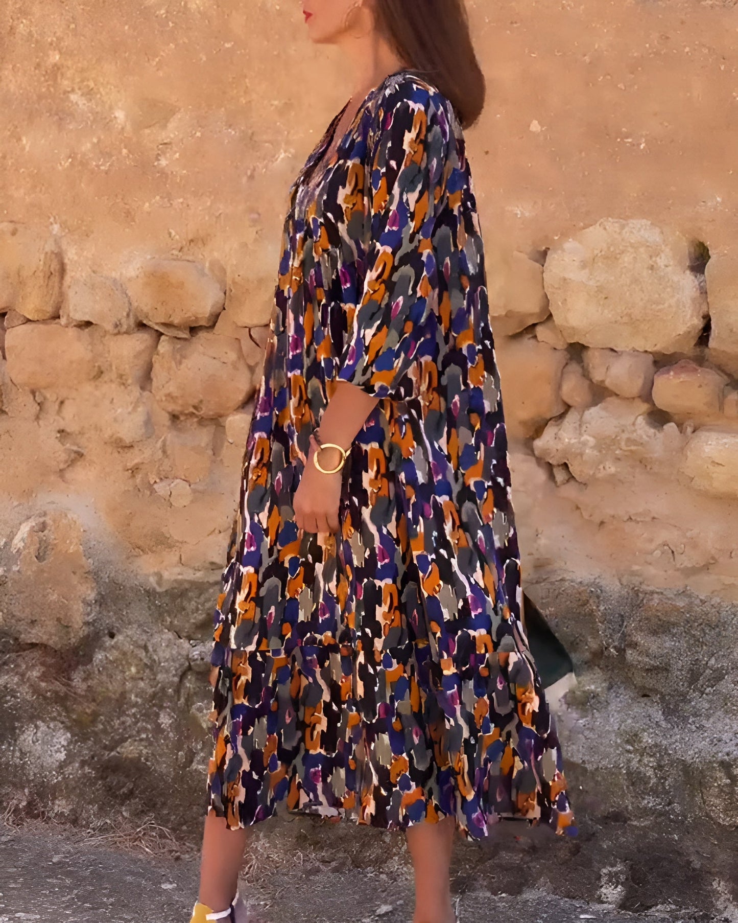 V-hals jurk met retroprint