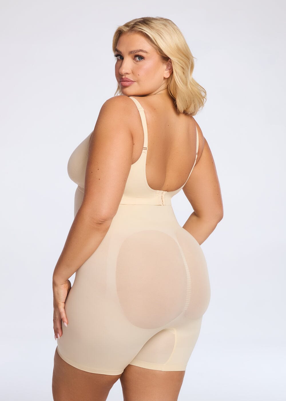 SmoothingSeamless Sculpting High-Waist Shorts