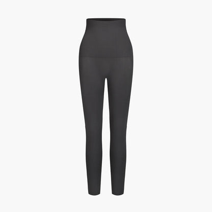 Naadloze vormgevende legging