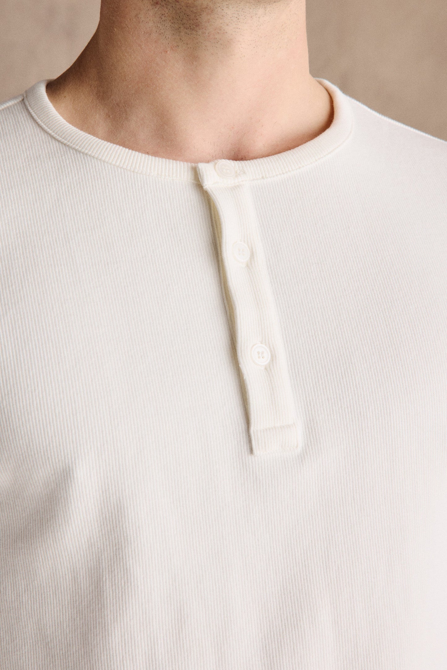 Alvaro Henley Shirt – Tijdloze Casual Elegantie