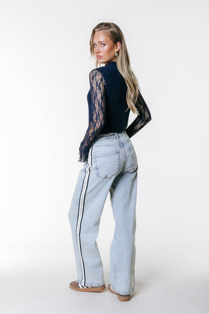 Gaias Tuxedo High Rise Denim | Light blue denim
